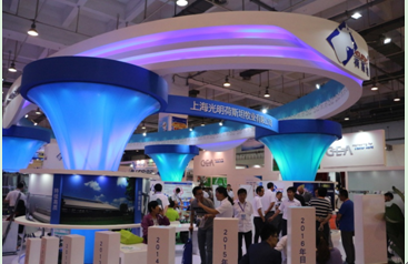 光明乳業(yè)閃耀2016中國奶業(yè)展覽會(huì) 創(chuàng)新產(chǎn)品與服務(wù)引爆全場